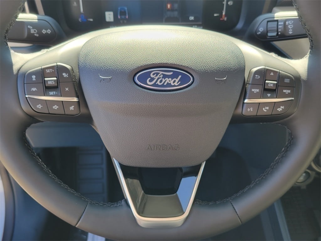 Thumbnail: 2025 Ford Maverick - 20