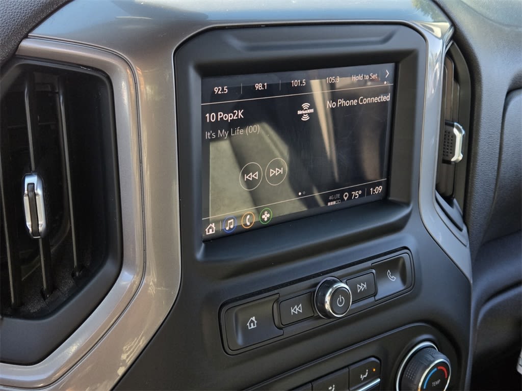 Thumbnail: 2023 Chevrolet Silverado 1500 - 13