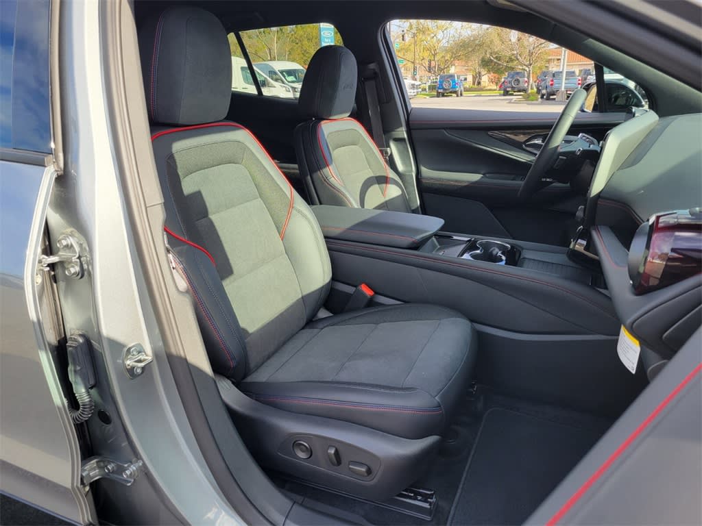 Thumbnail: 2025 Chevrolet Blazer EV - 9