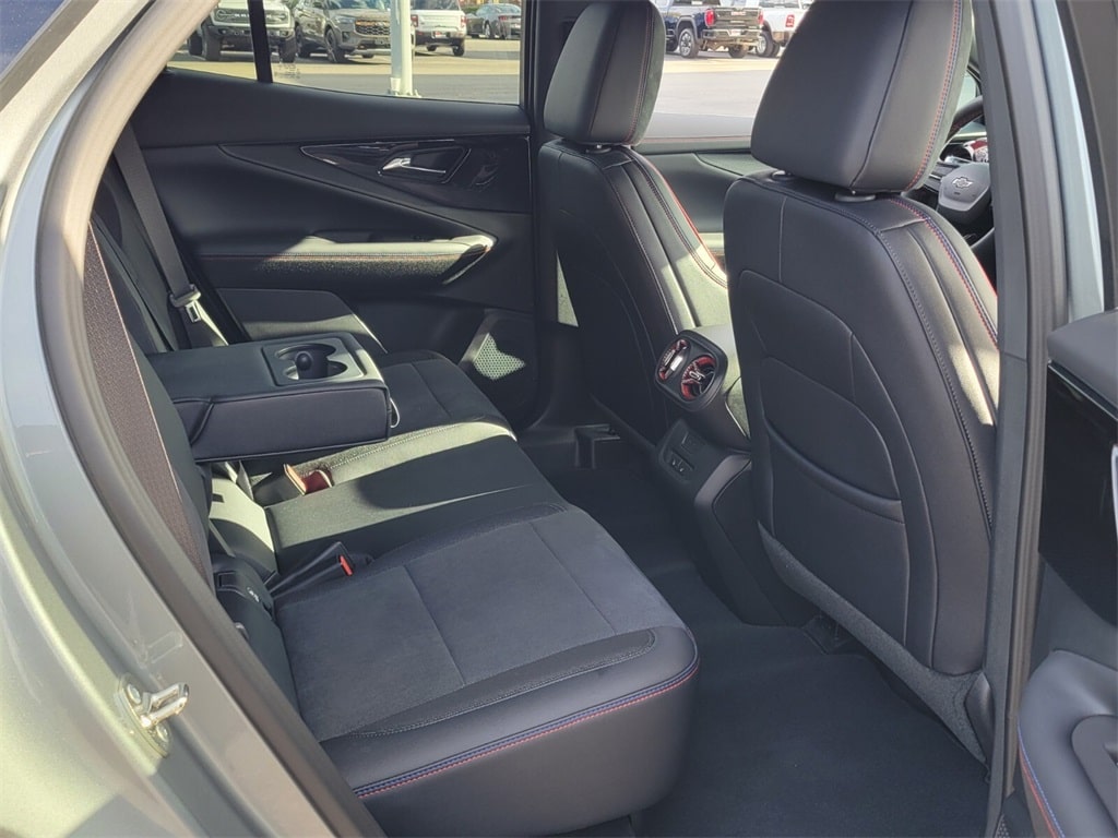 Thumbnail: 2025 Chevrolet Blazer EV - 20