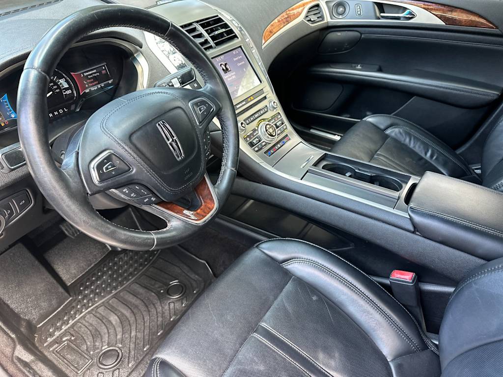 Thumbnail: 2020 Lincoln MKZ - 7
