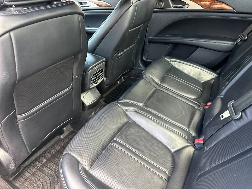 Thumbnail: 2020 Lincoln MKZ - 9