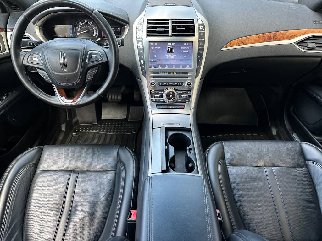 Thumbnail: 2020 Lincoln MKZ - 2