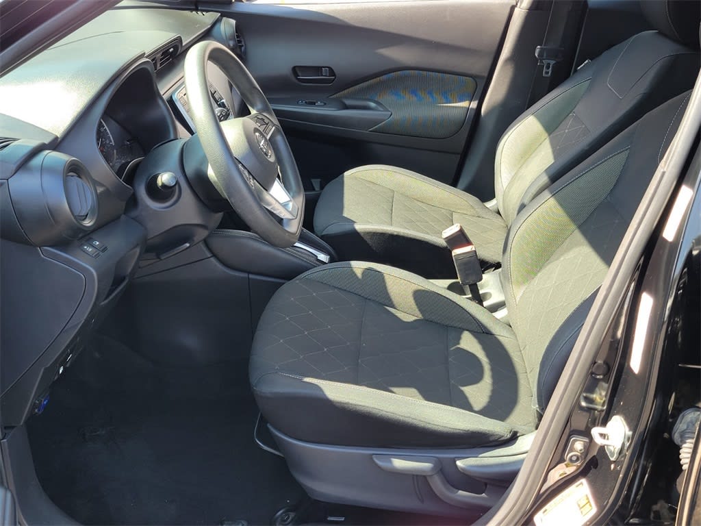 Thumbnail: 2018 Nissan Kicks - 9