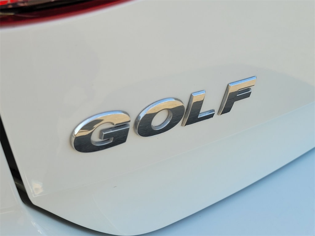 2017 Volkswagen Golf SE 7