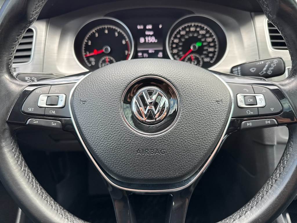 Thumbnail: 2017 Volkswagen Golf - 26
