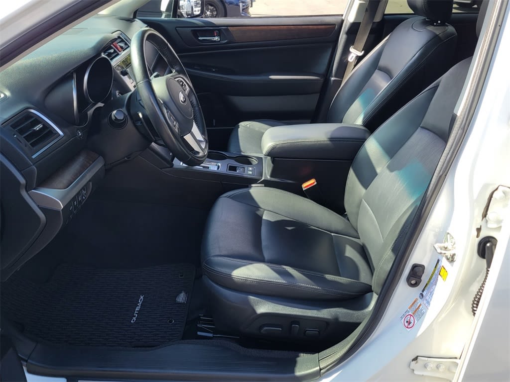 Thumbnail: 2016 Subaru Outback - 9