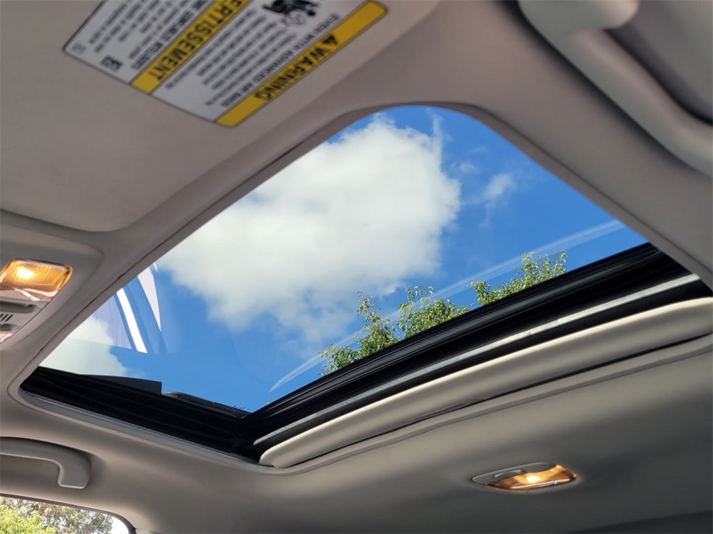 Thumbnail: 2016 Subaru Outback - 20