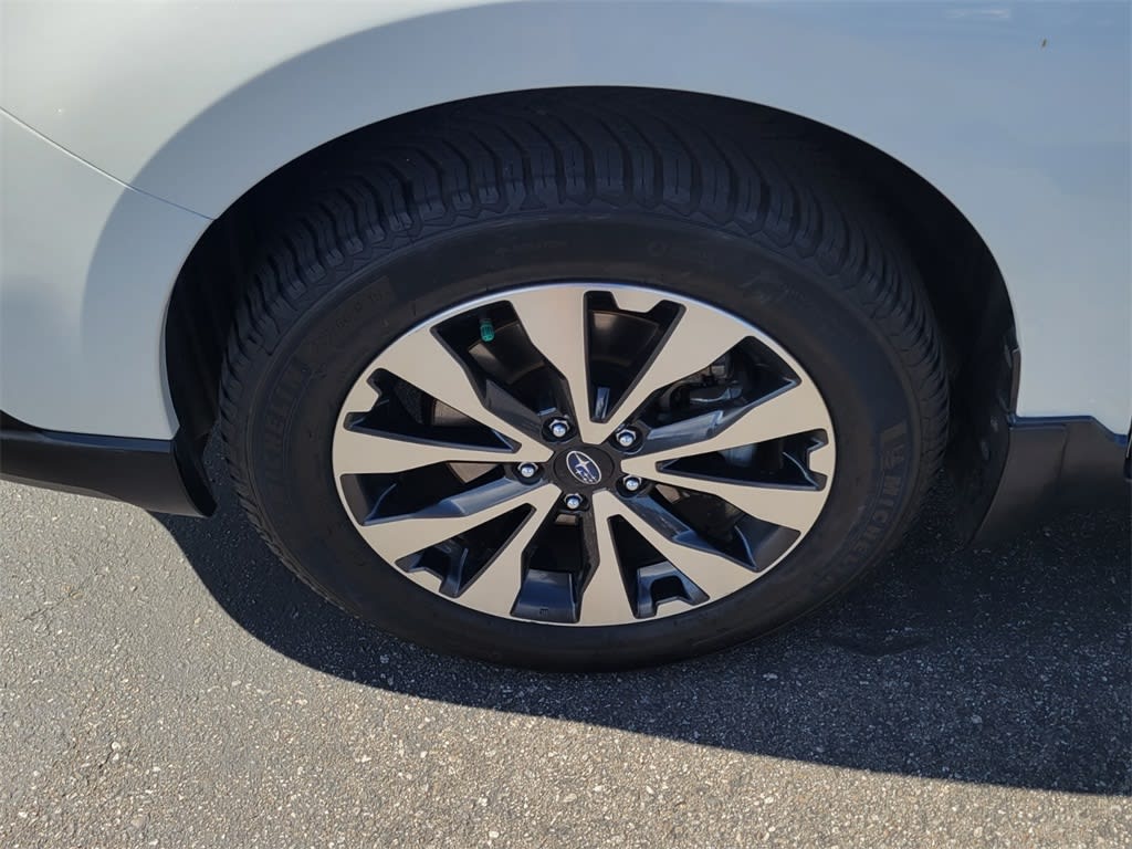 Thumbnail: 2016 Subaru Outback - 8