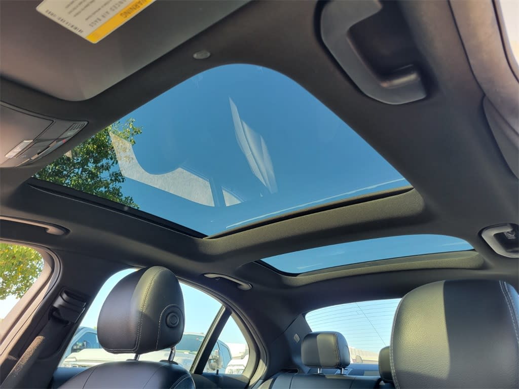 Thumbnail: 2019 Mercedes-Benz C-Class - 19