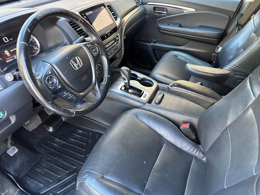 Thumbnail: 2017 Honda Ridgeline - 9