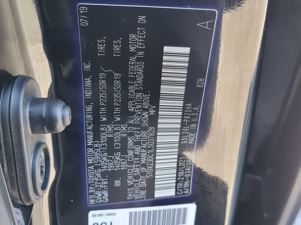 Thumbnail: 2020 Toyota Sienna - 15