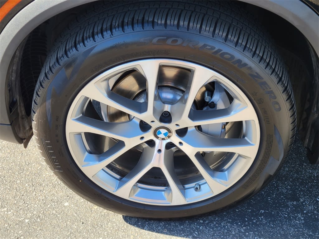 Thumbnail: 2023 BMW X5 - 8