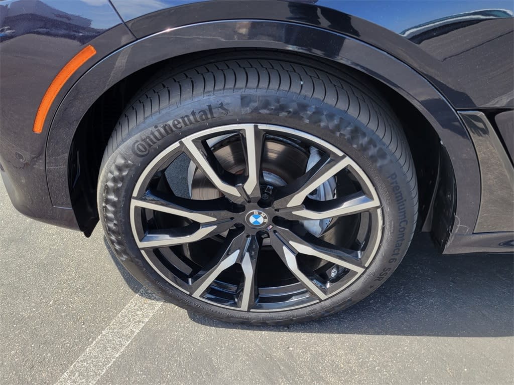 Thumbnail: 2019 BMW X7 - 8