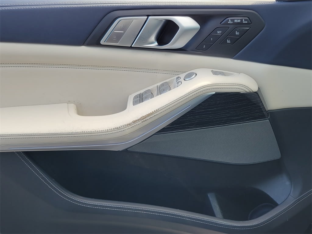Thumbnail: 2019 BMW X7 - 22