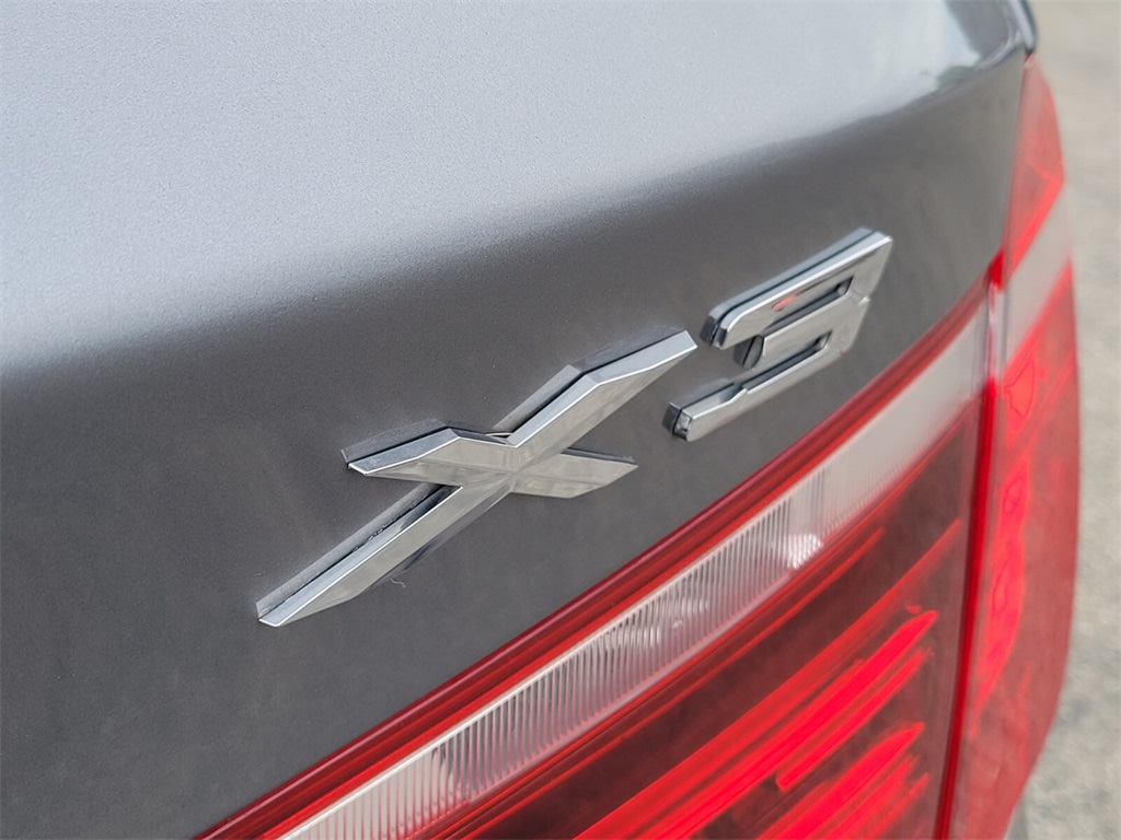 Thumbnail: 2016 BMW X3 - 16