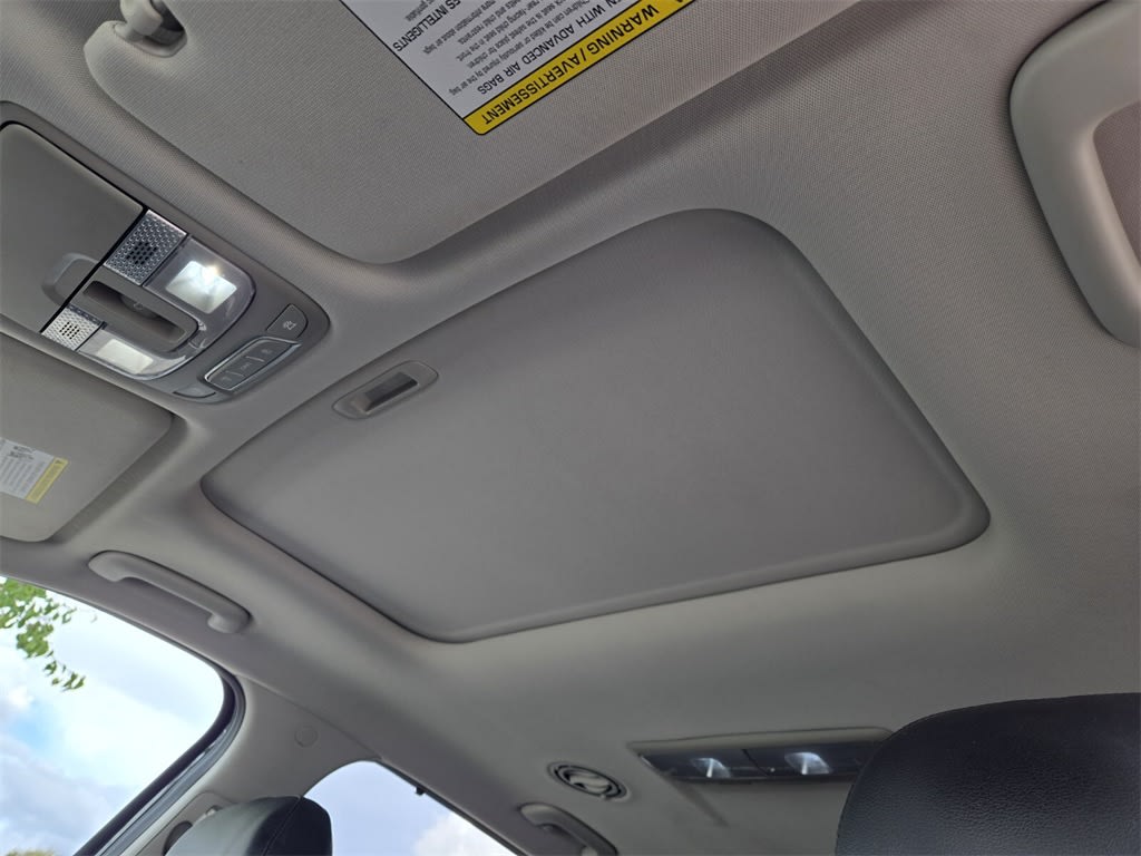 Thumbnail: 2020 Kia Telluride - 19