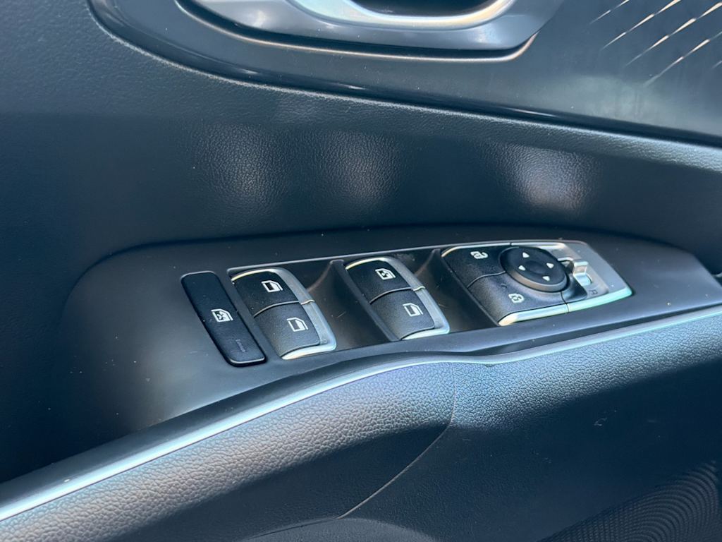 Thumbnail: 2021 Kia Sorento - 22