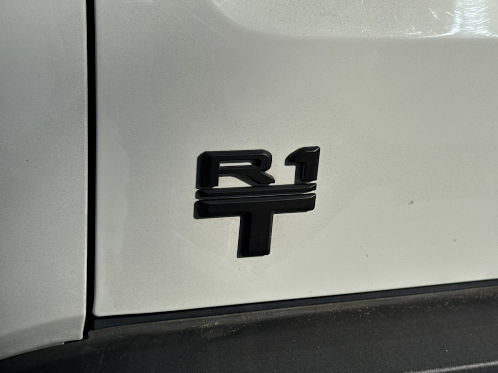 Thumbnail: 2024 Rivian R1T - 12