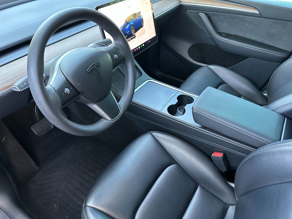 Thumbnail: 2024 Tesla Model Y - 8