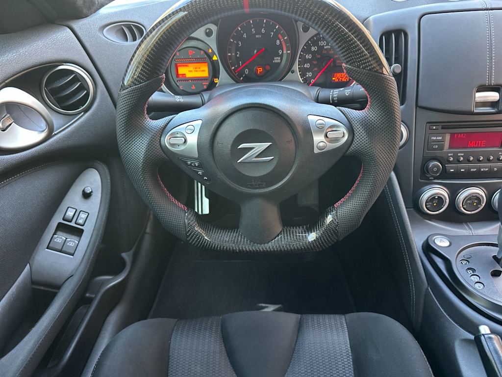 Thumbnail: 2015 Nissan Z - 8