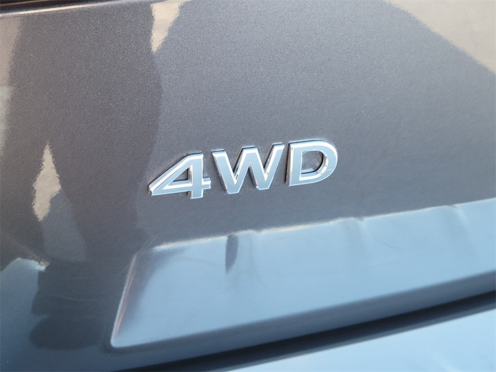 Thumbnail: 2024 INFINITI QX80 - 6