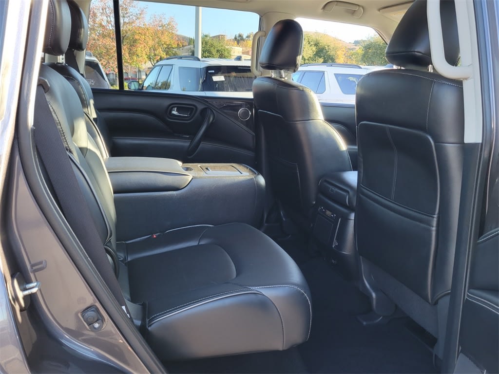 Thumbnail: 2024 INFINITI QX80 - 19