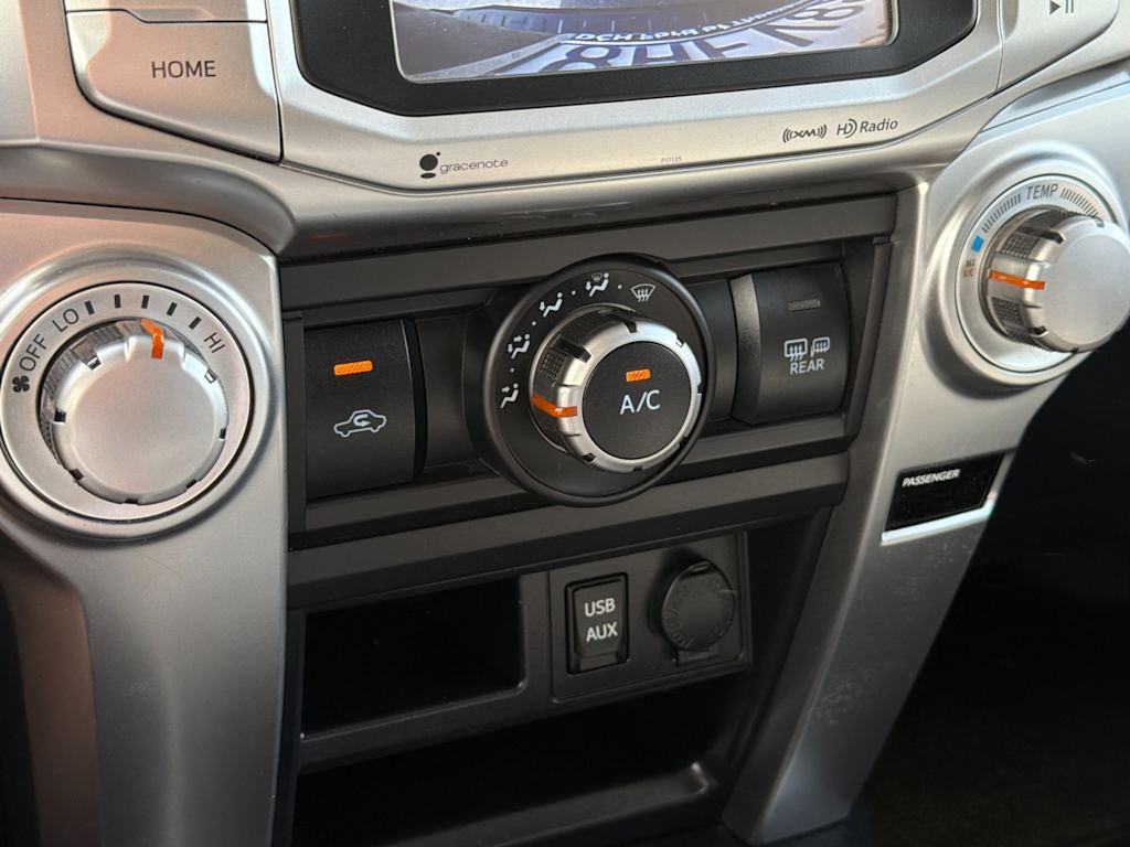 Thumbnail: 2017 Toyota 4Runner - 26