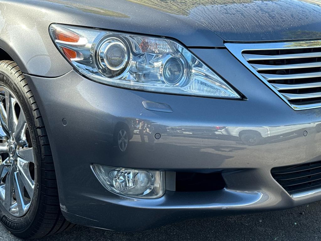 Thumbnail: 2012 Lexus LS - 11