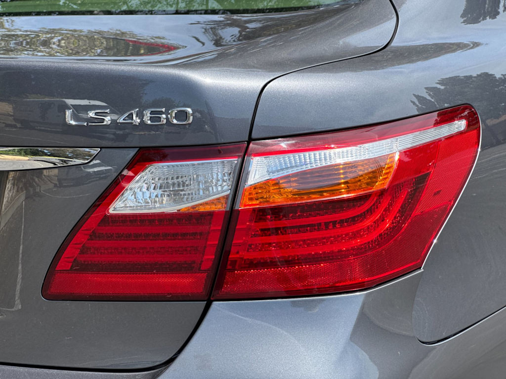 Thumbnail: 2012 Lexus LS - 28