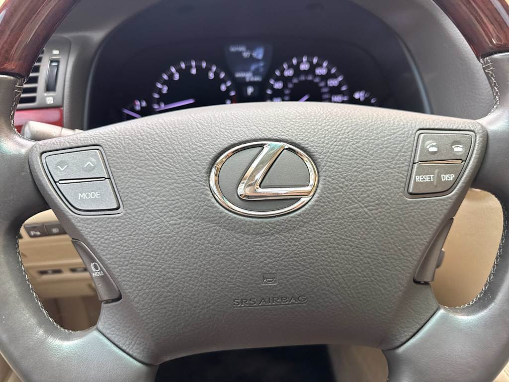 Thumbnail: 2012 Lexus LS - 26