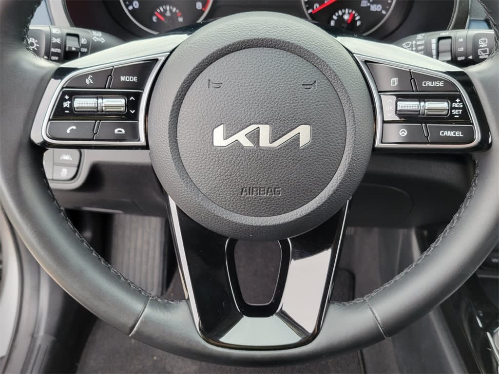 Thumbnail: 2023 Kia Seltos - 22