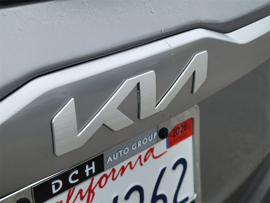 Thumbnail: 2023 Kia Seltos - 7