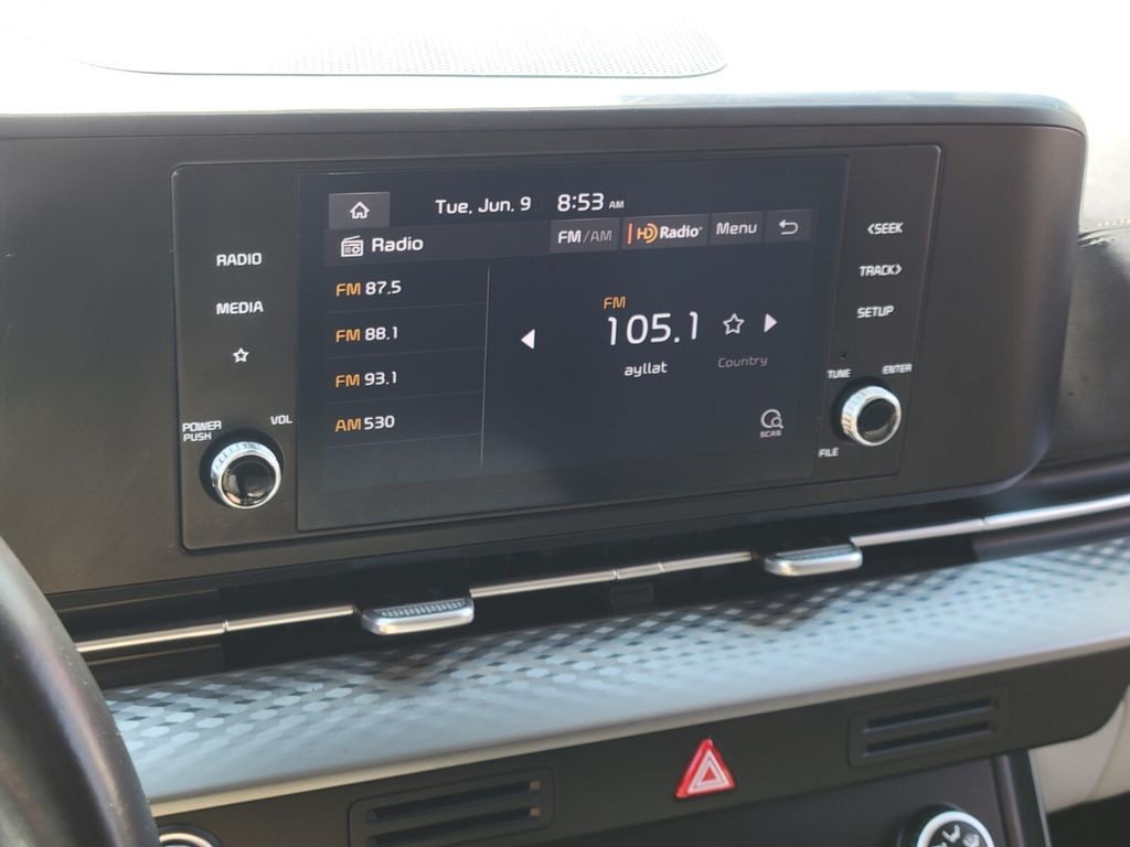Thumbnail: 2022 Kia Carnival - 12