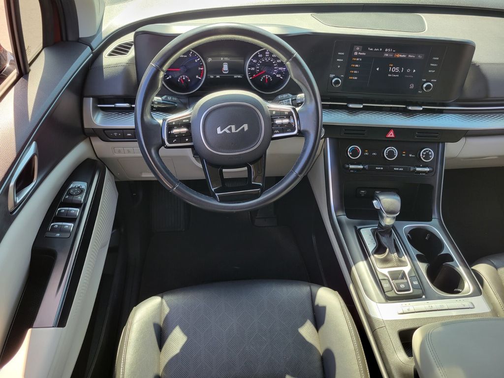Thumbnail: 2022 Kia Carnival - 2
