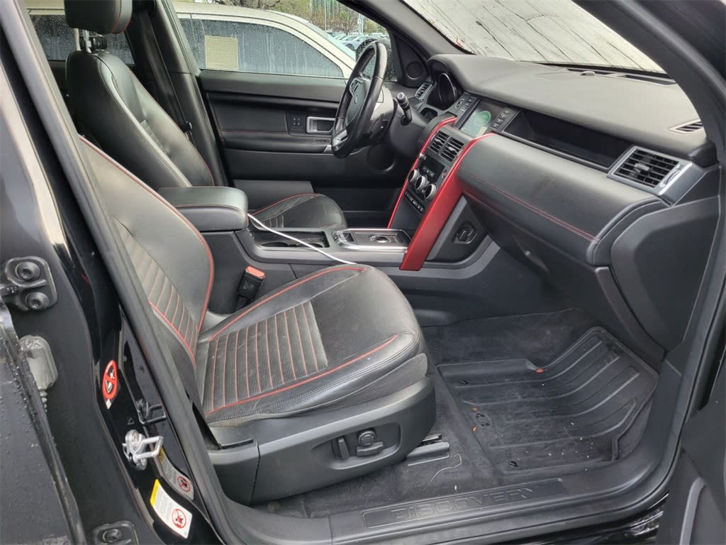 Thumbnail: 2018 Land Rover Discovery Sport - 6