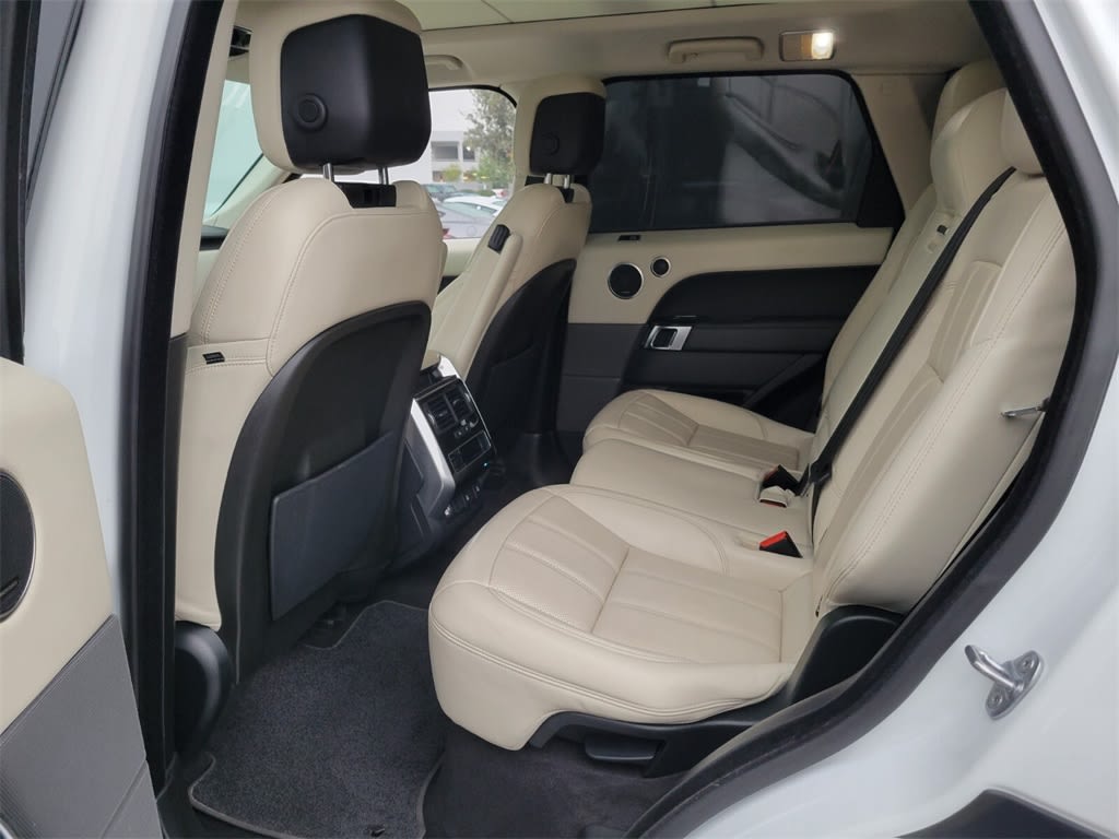 Thumbnail: 2020 Land Rover Range Rover Sport - 11