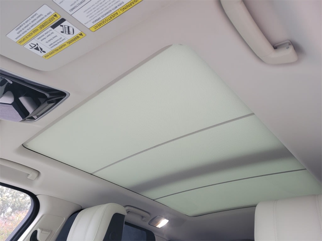 Thumbnail: 2020 Land Rover Range Rover Sport - 20