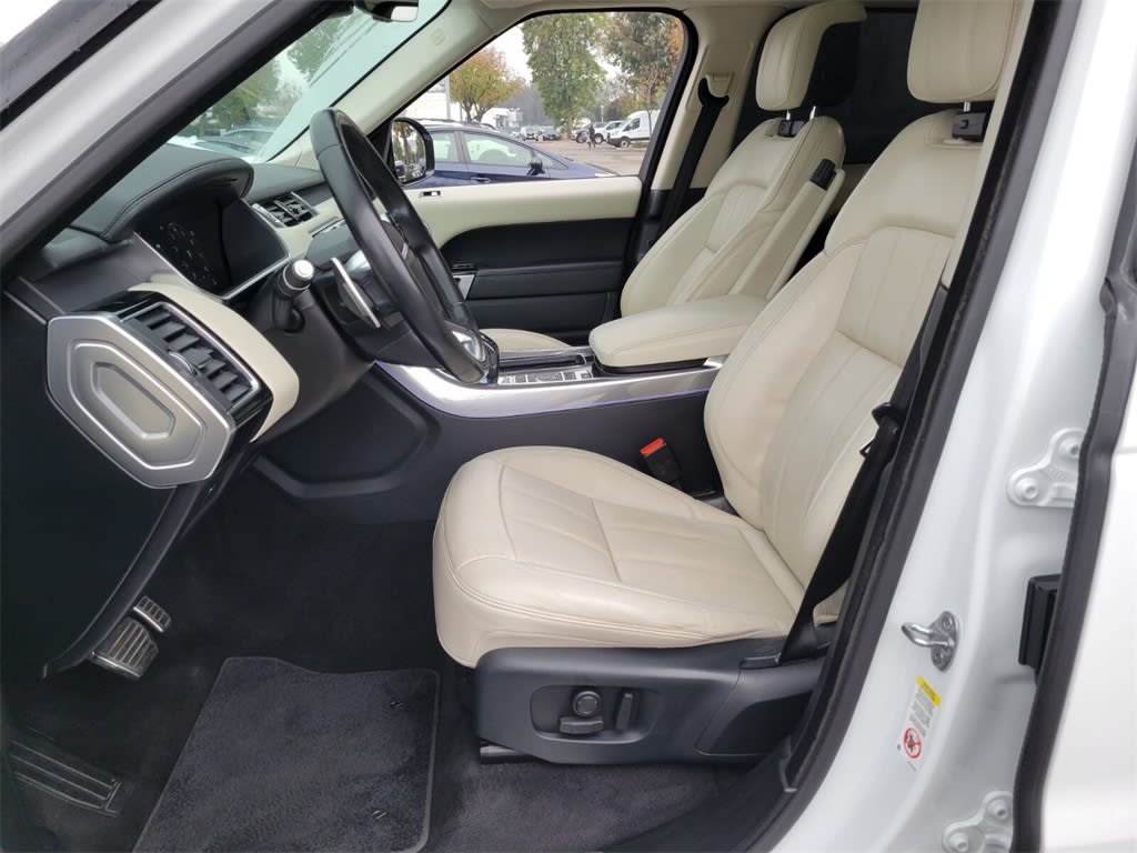 Thumbnail: 2020 Land Rover Range Rover Sport - 9