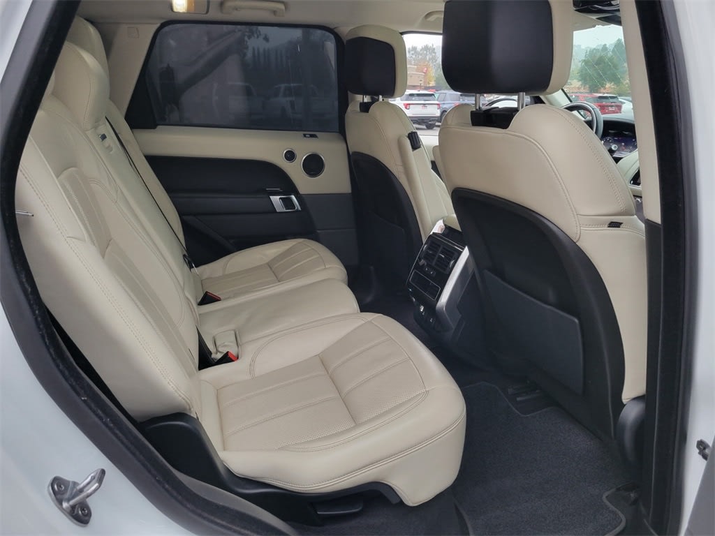 Thumbnail: 2020 Land Rover Range Rover Sport - 19