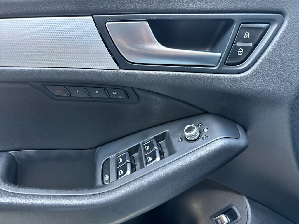 Thumbnail: 2016 Audi Q5 - 13