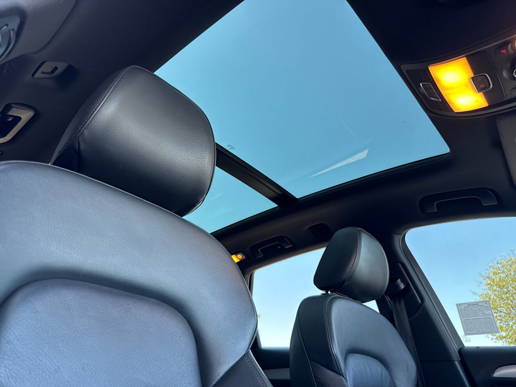 Thumbnail: 2016 Audi Q5 - 15