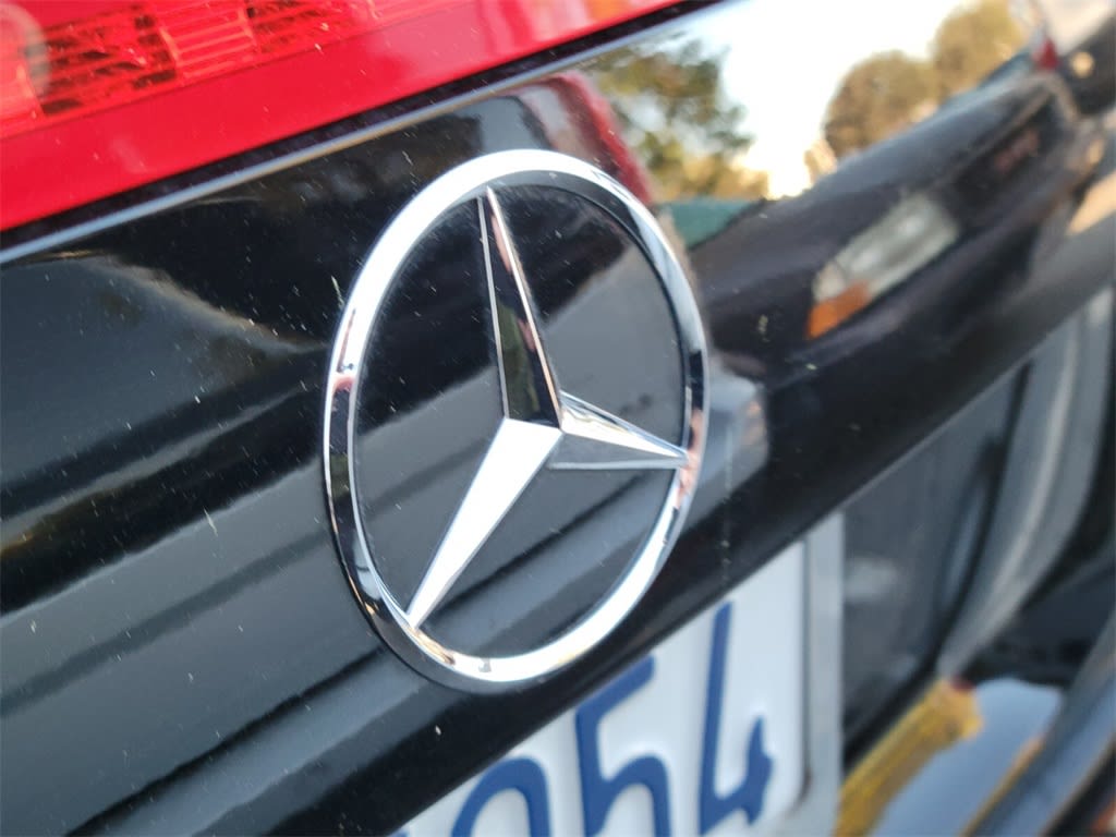 Thumbnail: 2017 Mercedes-Benz SL-Class - 8