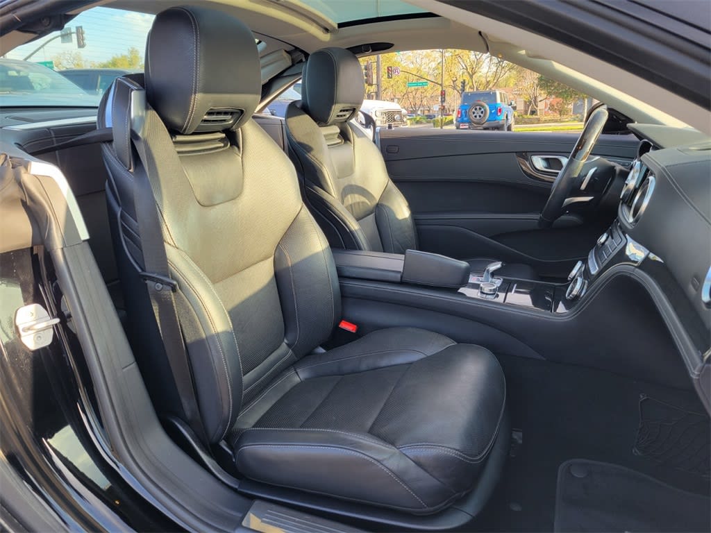 Thumbnail: 2017 Mercedes-Benz SL-Class - 9