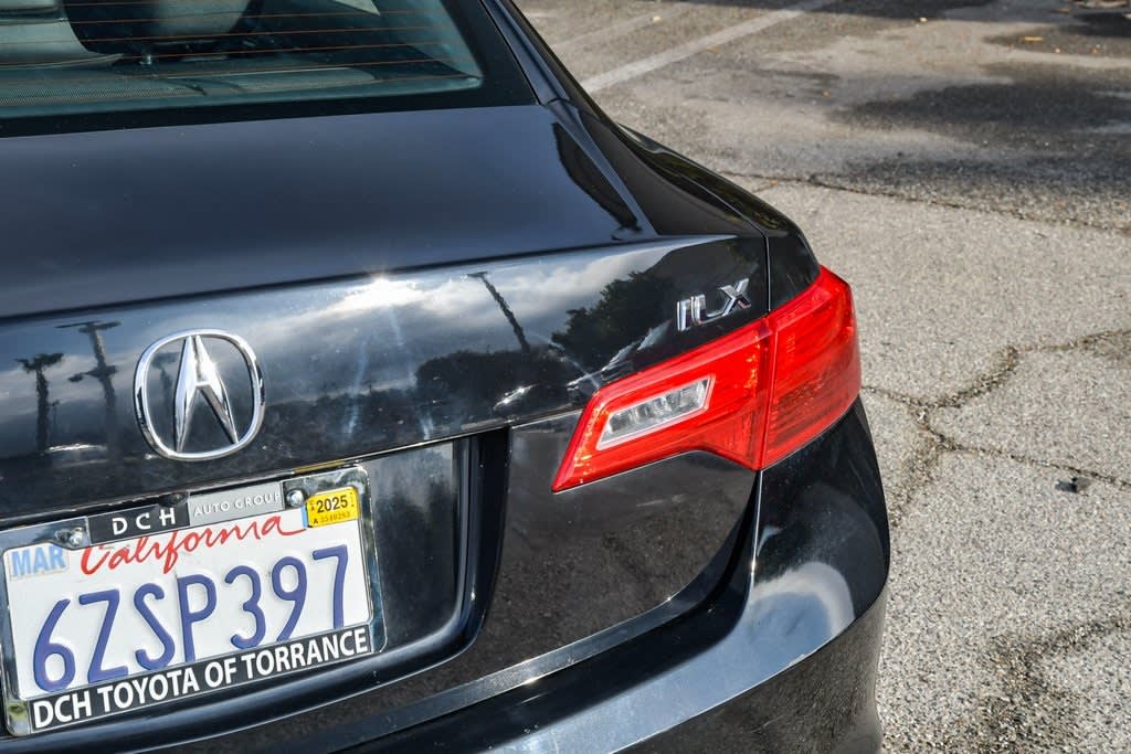 2013 Acura ILX Premium 22