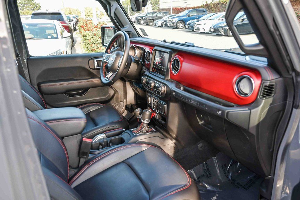 Thumbnail: 2022 Jeep Wrangler - 13