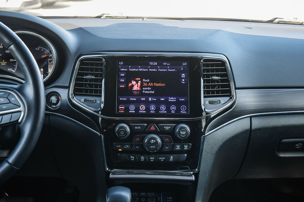 Thumbnail: 2019 Jeep Grand Cherokee - 13