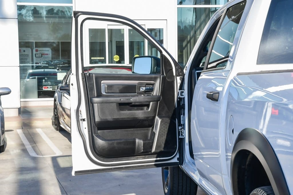 Thumbnail: 2024 RAM 1500 - 22