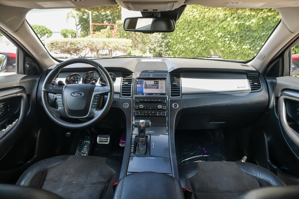 Thumbnail: 2011 Ford Taurus - 9