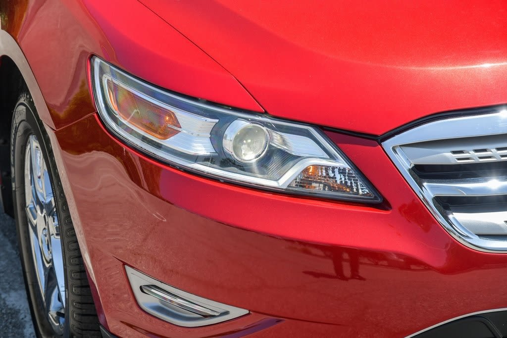Thumbnail: 2011 Ford Taurus - 17